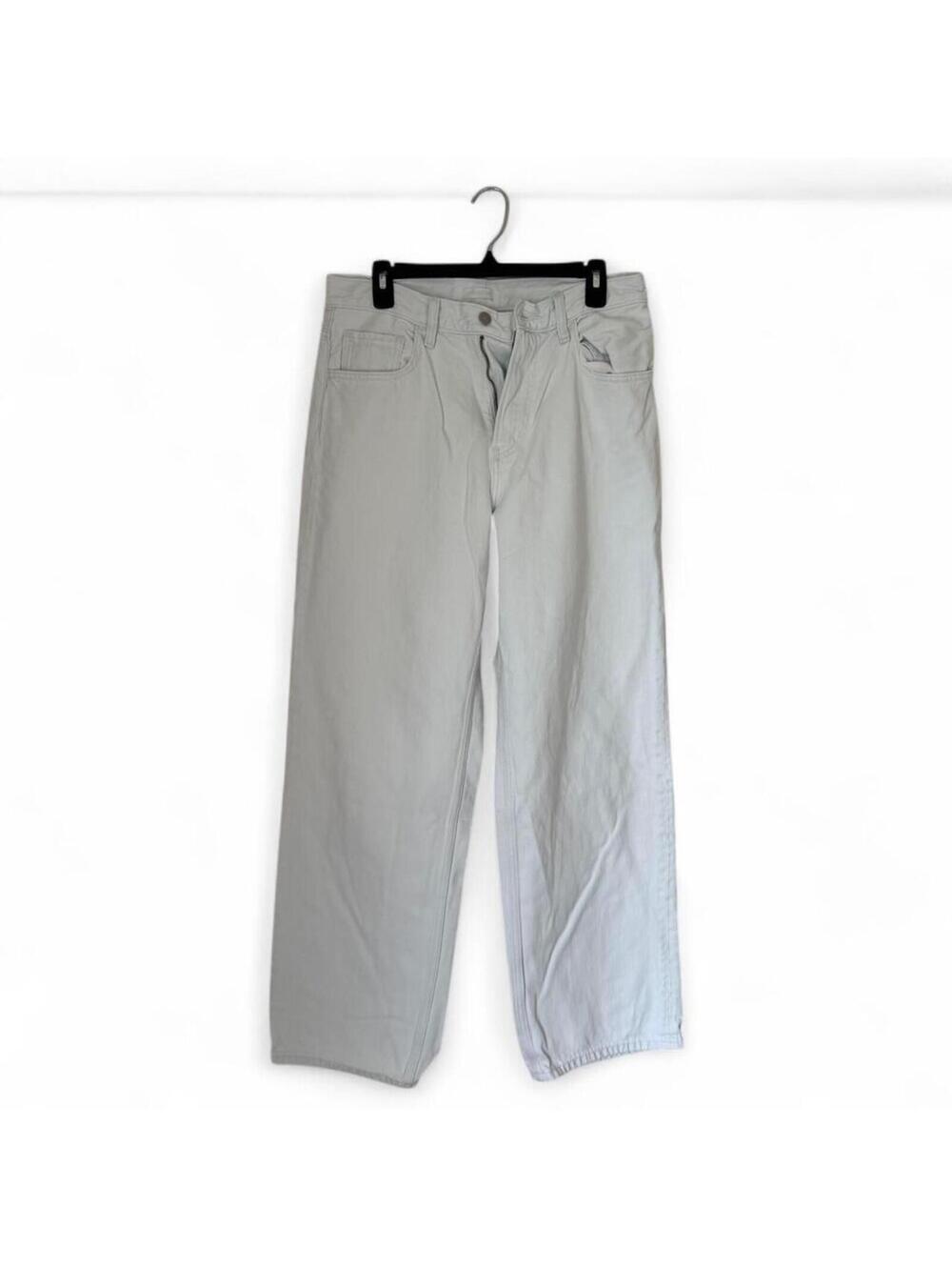 Uniqlo light wash wide leg jeans Size 31" Women's